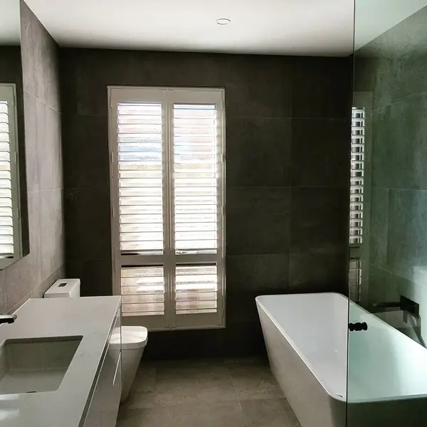 Discover our Plantation Shutters project for a touch of Melbourne elegance. Learn more about IndesignBlind solutions.