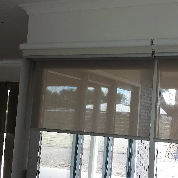 Experience the convenience of motorised roller blinds by IndesignBlind. Perfect for modern living.