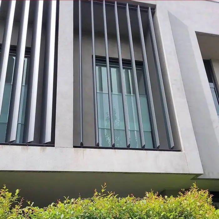 300mm European Louvres Video Review - IndesignBlinds Melbourne