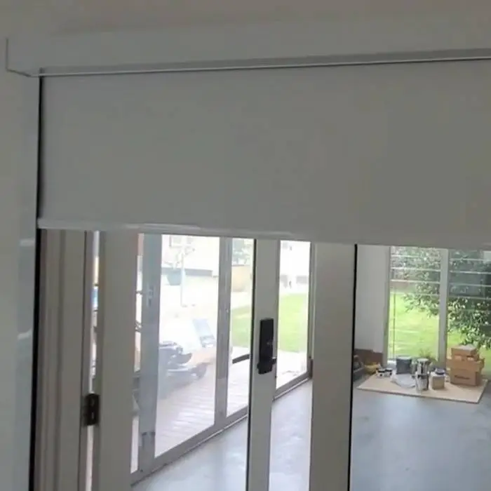 Motorised blackout roller blinds Video Review - IndesignBlinds Melbourne